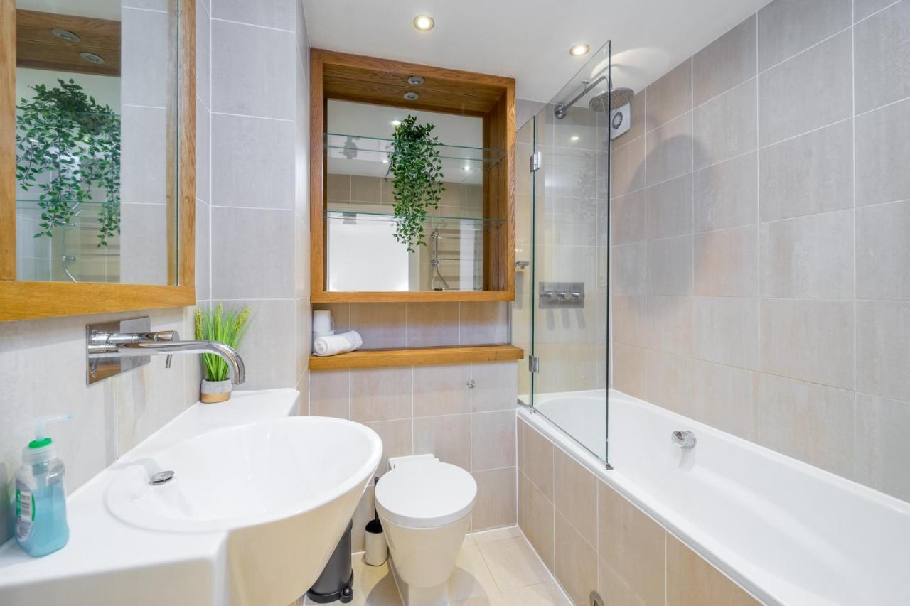 Crossharbour Canary Wharf 2 Bed Duplex Apartment London Exterior foto